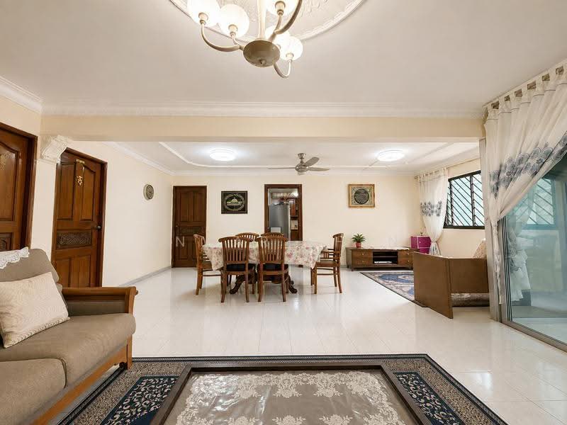 786 Yishun Ring Road, 786 Yishun Ring Road, Sembawang / Yishun, 3 Bedrooms, 1,302 sqft, HDB Flat For Sale, by Anwar Chan, 500253707 - Living Room - PropertyGuru.com.sg