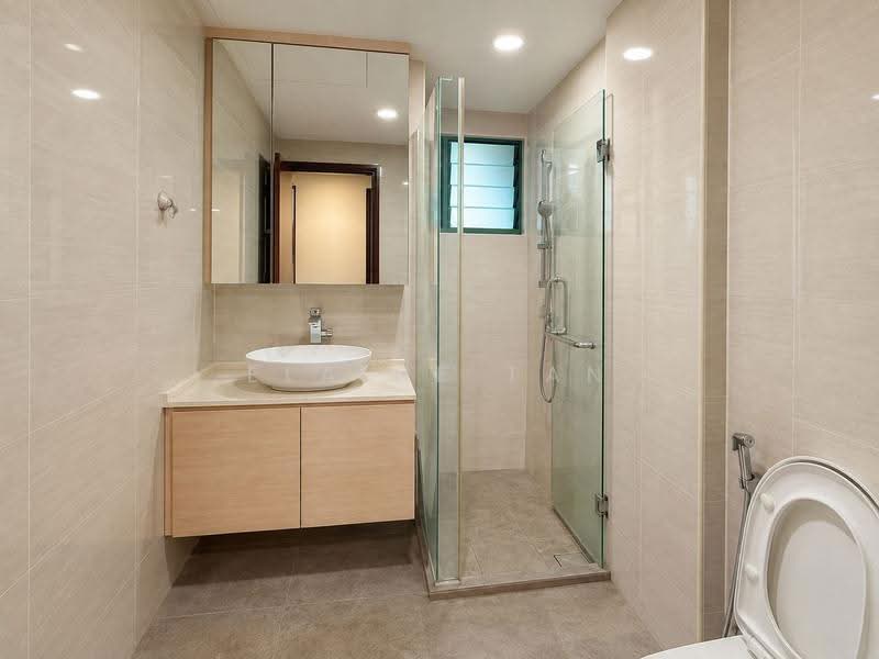 The Sunnydale, 21 Serangoon Avenue 3, Hougang / Punggol / Sengkang, 3 Bedrooms, 1,658 sqft, Condominium For Sale, by Elaine Tan, 500253709 - Bathroom - PropertyGuru.com.sg