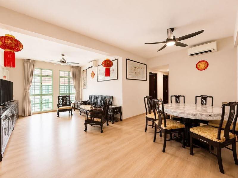 The Sunnydale, 21 Serangoon Avenue 3, Hougang / Punggol / Sengkang, 3 Bedrooms, 1,658 sqft, Condominium For Sale, by Elaine Tan, 500253709 - Living Room - PropertyGuru.com.sg