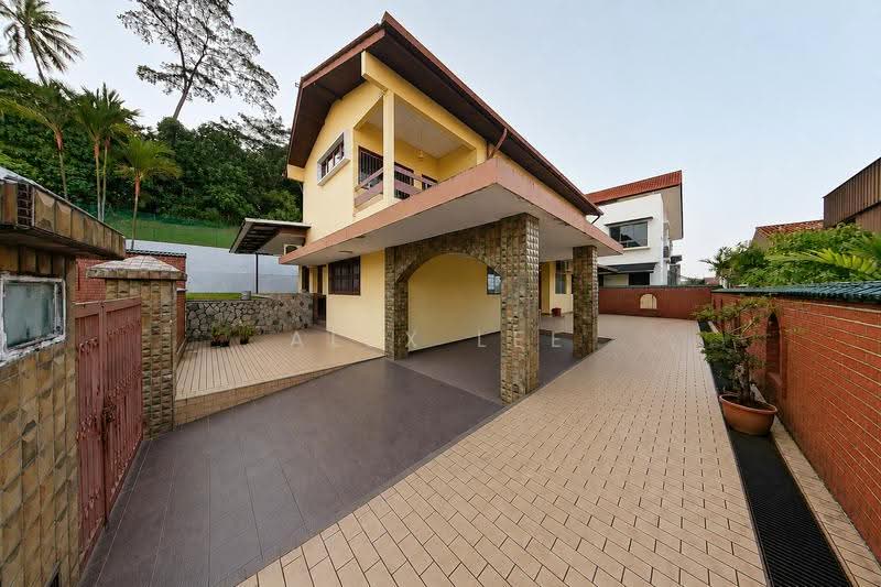 Westlake Gardens, Westlake Avenue, Ang Mo Kio / Bishan / Thomson, 5 Bedrooms, 2,500 sqft, Detached House For Sale, by Alex Lee, 500253711 - Exterior - PropertyGuru.com.sg