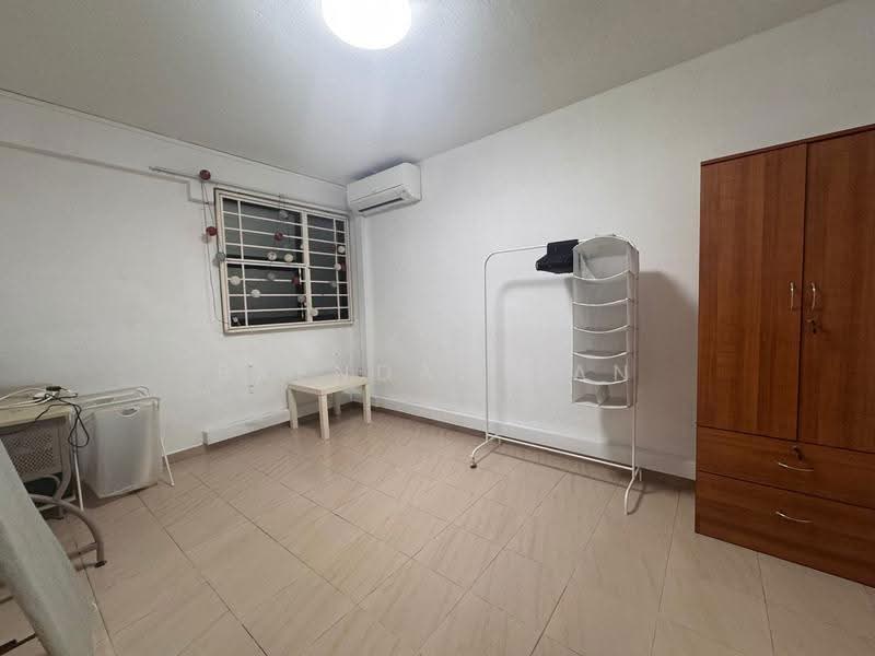166 Stirling Road, 166 Stirling Road, Alexandra / Commonwealth, 2 Bedrooms, 731 sqft, HDB Flat For Rent, by Brendan Tan, 500253738 - Bedroom - PropertyGuru.com.sg
