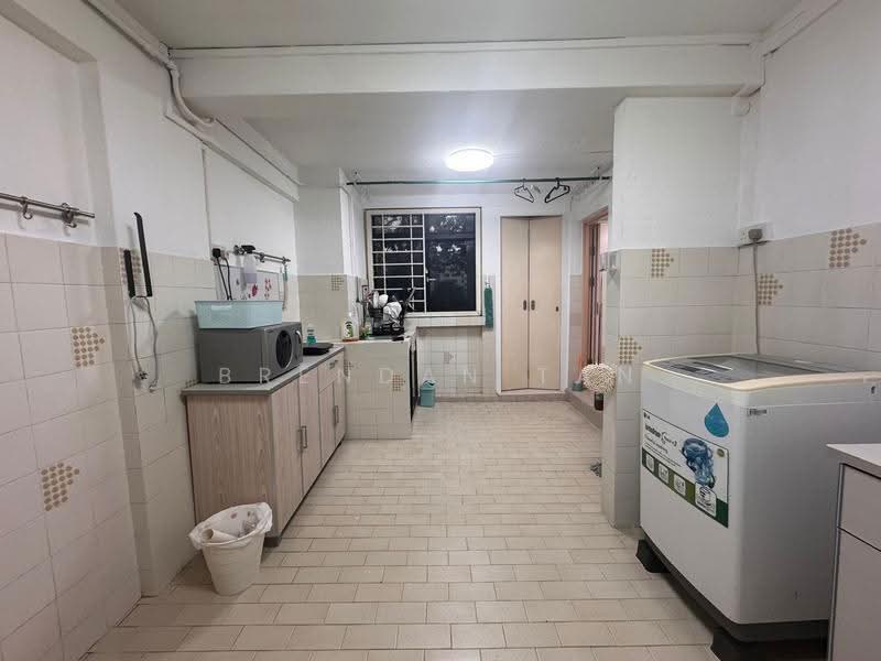 166 Stirling Road, 166 Stirling Road, Alexandra / Commonwealth, 2 Bedrooms, 731 sqft, HDB Flat For Rent, by Brendan Tan, 500253738 - Kitchen - PropertyGuru.com.sg