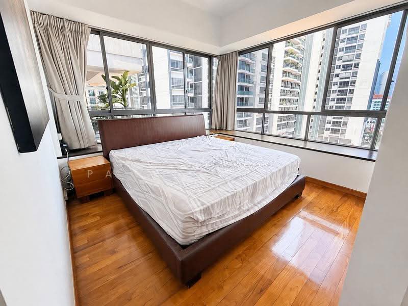 Waterford Residence, 21 Kim Yam Road, Orchard / River Valley, 2 Bedrooms, 1,055 sqft, Condominium For Sale, by Patricia Chia, 500253755 - Master Bedroom - PropertyGuru.com.sg
