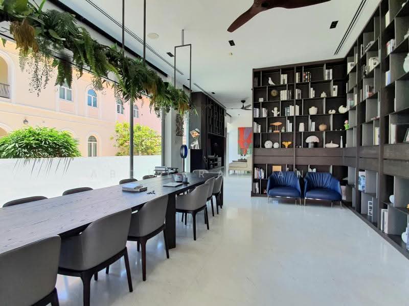 2.5 STY SEMI-D @ KATONG, MOUNTBATTEN, BOURNEMOUTH, East Coast / Marine Parade, 5 Bedrooms, 5,460 sqft, Semi-Detached House For Sale, by Abdul Rahman, 500253756 - Study - PropertyGuru.com.sg