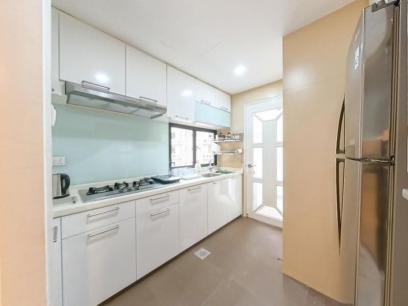 Heritage View, 8 Dover Rise, Buona Vista / West Coast / Clementi New Town, Room Rental, 175 sqft, Condominium For Rent, by Jeron Lee, 500253759 - Kitchen - PropertyGuru.com.sg
