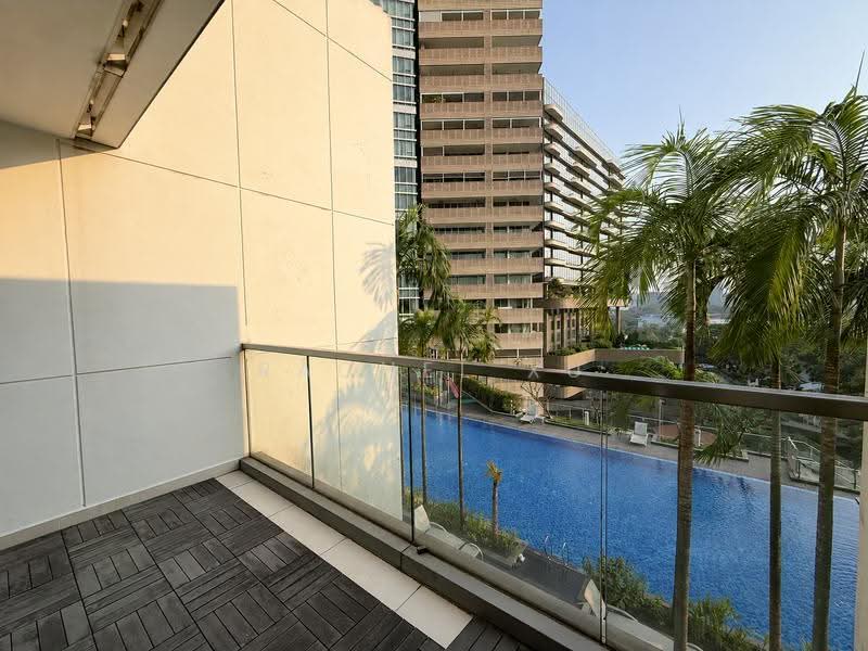 The Rochester Residences, 33 Rochester Drive, Buona Vista / West Coast / Clementi New Town, 1 Bedroom, 1,281 sqft, Apartment For Sale, by Rachel Xu, 500253766 - Balcony - PropertyGuru.com.sg