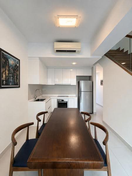 The Rochester Residences, 33 Rochester Drive, Buona Vista / West Coast / Clementi New Town, 1 Bedroom, 1,281 sqft, Apartment For Sale, by Rachel Xu, 500253766 - Kitchen - PropertyGuru.com.sg