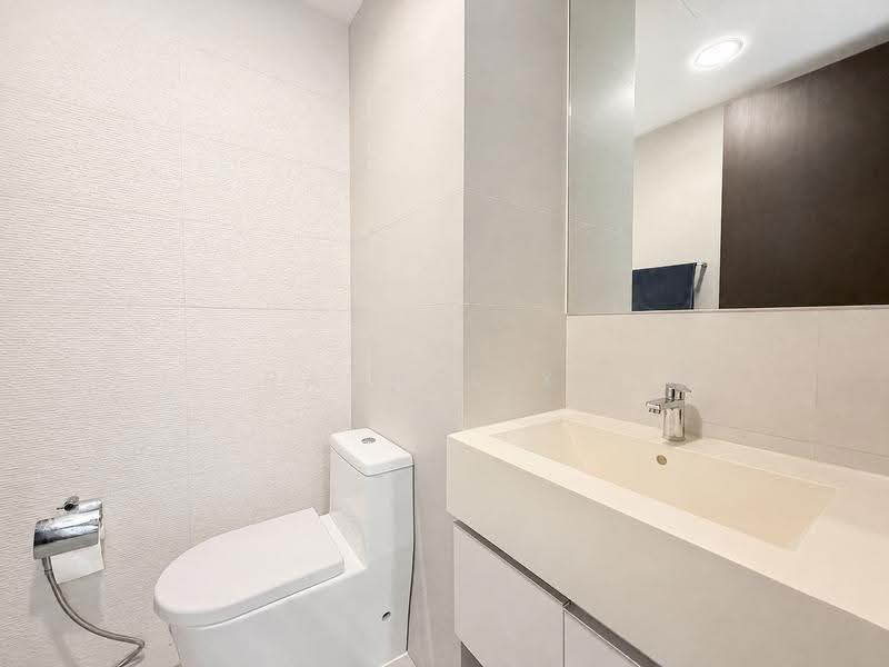 The Rochester Residences, 33 Rochester Drive, Buona Vista / West Coast / Clementi New Town, 1 Bedroom, 1,281 sqft, Apartment For Sale, by Rachel Xu, 500253766 - Bathroom - PropertyGuru.com.sg