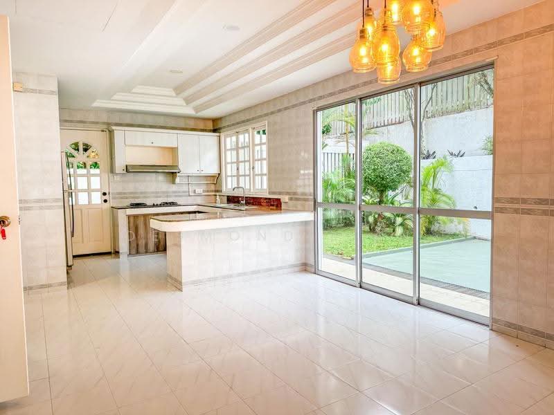 Yarwood avenue, Yarwood Avenue, Clementi Park / Upper Bukit Timah, 5 Bedrooms, 6,000 sqft, Detached House For Rent, by Desmond Lian, 500253774 - PropertyGuru.com.sg