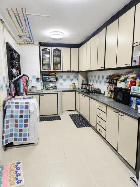 410 Saujana Road, 410 Saujana Road, Dairy Farm / Bukit Panjang / Choa Chu Kang, 3 Bedrooms, 1,324 sqft, HDB Flat For Rent, by Muhammad Gani Abdul Rahim, 500253781 - Kitchen - PropertyGuru.com.sg