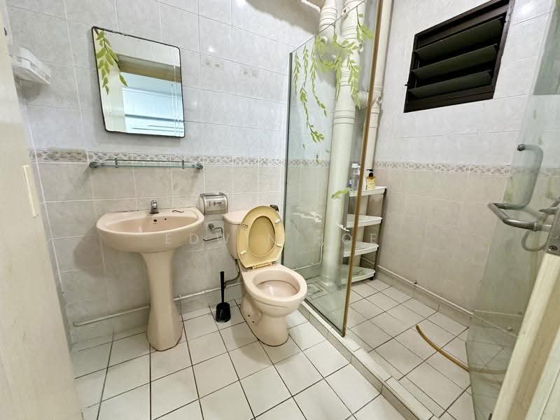 204D Compassvale Drive, 204D Compassvale Drive, Hougang / Punggol / Sengkang, 4 Bedrooms, 1,399 sqft, HDB Flat For Sale, by Edwin Hoe, 500253790 - PropertyGuru.com.sg