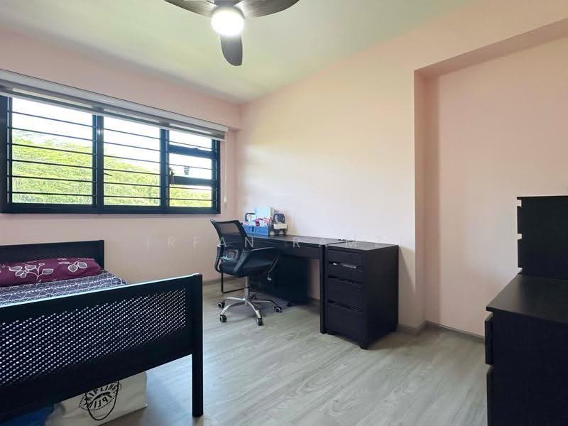 467B Bukit Batok West Avenue 9, 467B Bukit Batok West Avenue 9, Dairy Farm / Bukit Panjang / Choa Chu Kang, 3 Bedrooms, 1,216 sqft, HDB Flat For Sale, by Irfan Ramzi, 500253794 - Bedroom - PropertyGuru.com.sg