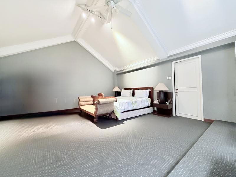 *** NO SPLIT LEVEL!!! WINDY & ELEVATED LAND OF 4200 SQFT!, Macpherson / Potong Pasir, 6 Bedrooms, 5,000 sqft, Semi-Detached House For Sale, by Tiffany Leow, 500253810 - Bedroom - PropertyGuru.com.sg
