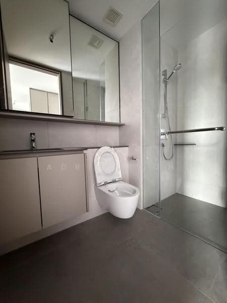 Norwood Grand, 6 Champions Way, Admiralty / Woodlands, 3 Bedrooms, 904 sqft, Condominium For Rent, by Adrian Koh, 500253811 - Bathroom - PropertyGuru.com.sg