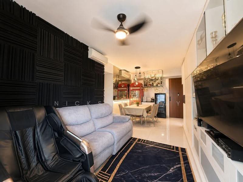 The Topiary, 11 Fernvale Lane, Seletar / Yio Chu Kang, 3 Bedrooms, 1,044 sqft, Condominium For Sale, by Nickson Guay, 500253813 - Living Room - PropertyGuru.com.sg