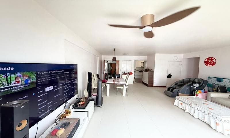 332B Anchorvale Link, 332B Anchorvale Link, Hougang / Punggol / Sengkang, 3 Bedrooms, 1,205 sqft, HDB Flat For Sale, by Elaine Lee, 500253815 - Living Room - PropertyGuru.com.sg