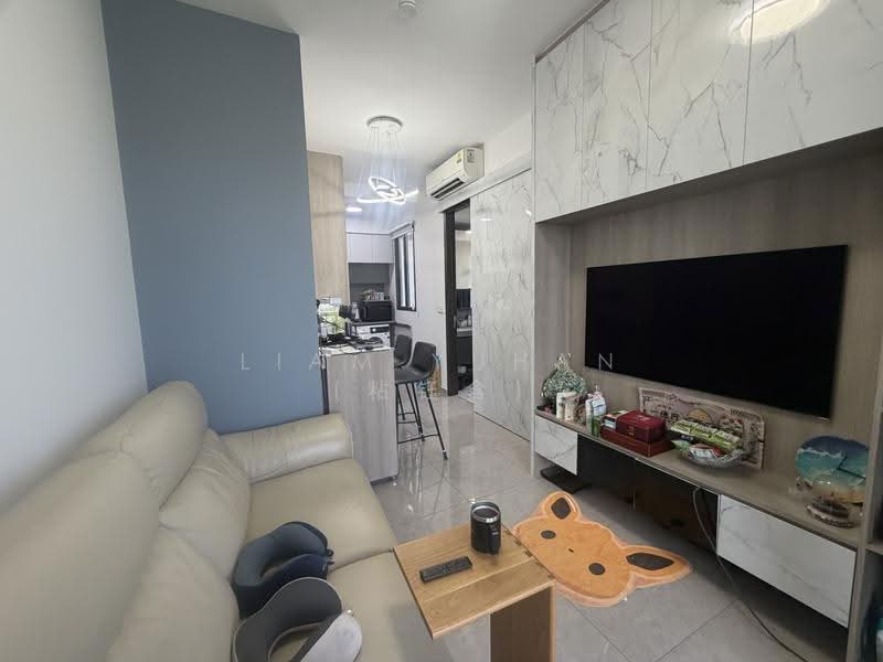 Parc Clematis, 8F Jalan Lempeng, Buona Vista / West Coast / Clementi New Town, 2 Bedrooms, 700 sqft, Condominium For Sale, by Liam Yuhan (粘钰含), 500253820 - Living Room - PropertyGuru.com.sg