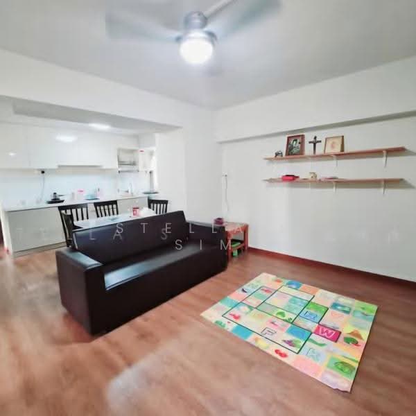101 Spottiswoode Park Road, 101 Spottiswoode Park Road, Chinatown / Tanjong Pagar, 4 Bedrooms, 850 sqft, Apartment For Sale, by Stella S Sim, 500253828 - Living Room - PropertyGuru.com.sg