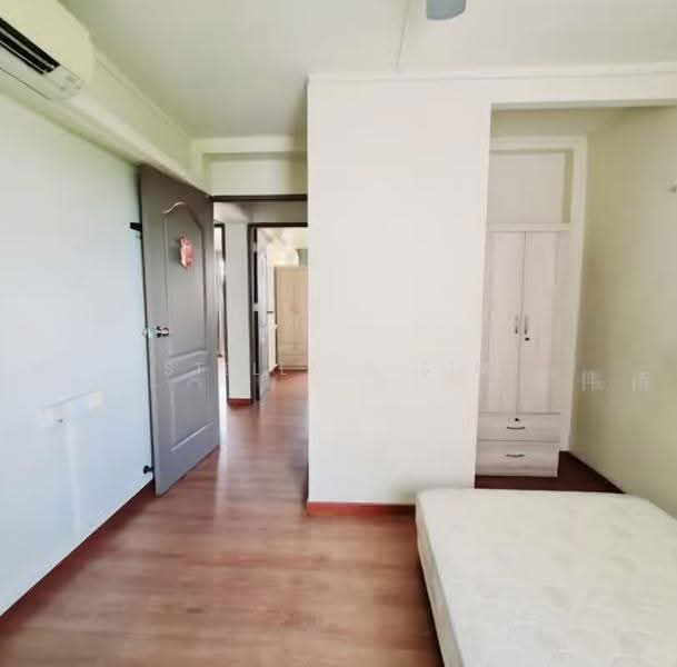 101 Spottiswoode Park Road, 101 Spottiswoode Park Road, Chinatown / Tanjong Pagar, 4 Bedrooms, 850 sqft, Apartment For Sale, by Stella S Sim, 500253828 - Corridor - PropertyGuru.com.sg