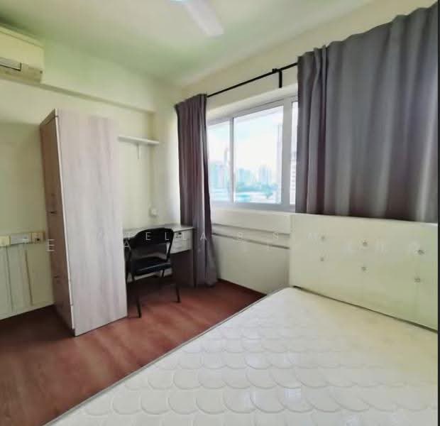 101 Spottiswoode Park Road, 101 Spottiswoode Park Road, Chinatown / Tanjong Pagar, 4 Bedrooms, 850 sqft, Apartment For Sale, by Stella S Sim, 500253828 - Bedroom - PropertyGuru.com.sg