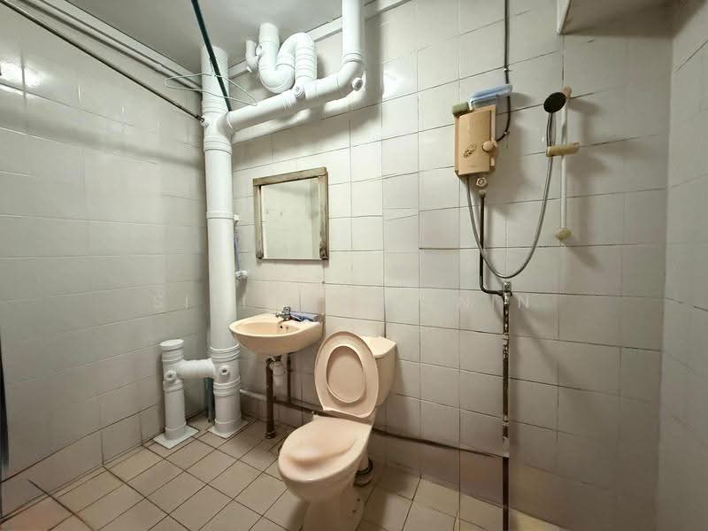 753 Woodlands Circle, 753 Woodlands Circle, Admiralty / Woodlands, 3 Bedrooms, 1,097 sqft, HDB Flat For Sale, by Sitimas Senin, 500253830 - Bathroom - PropertyGuru.com.sg