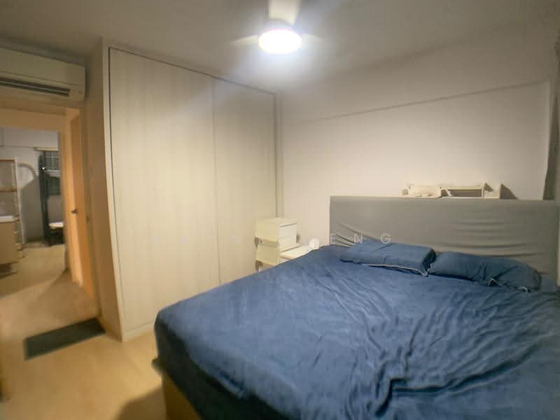 124 Hougang Avenue 1, 124 Hougang Avenue 1, Hougang / Punggol / Sengkang, 2 Bedrooms, 721 sqft, HDB Flat For Rent, by Wayne Deng, 500253845 - Bedroom - PropertyGuru.com.sg