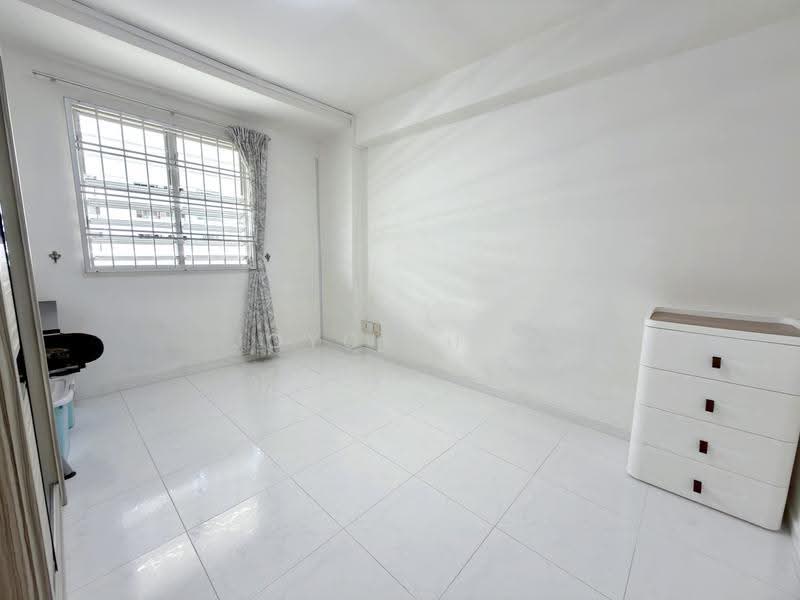 417 Tampines Street 41, 417 Tampines Street 41, Pasir Ris / Tampines, 2 Bedrooms, 646 sqft, HDB Flat For Sale, by Joyce Hoo, 500253847 - Bedroom - PropertyGuru.com.sg