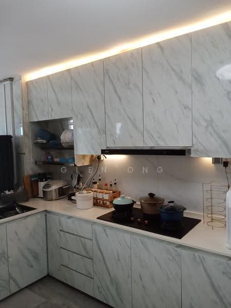 127 Tampines Street 11, 127 Tampines Street 11, Pasir Ris / Tampines, 3 Bedrooms, 1,453 sqft, HDB Flat For Rent, by Glen Ong, 500253850 - Kitchen - PropertyGuru.com.sg
