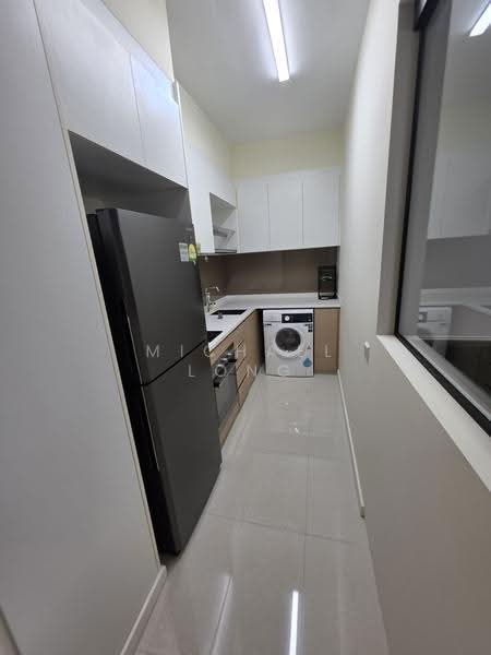 Treasure at Tampines, 1 Tampines Lane, Pasir Ris / Tampines, 2 Bedrooms, 678 sqft, Condominium For Rent, by Michael Long, 500253868 - Kitchen - PropertyGuru.com.sg