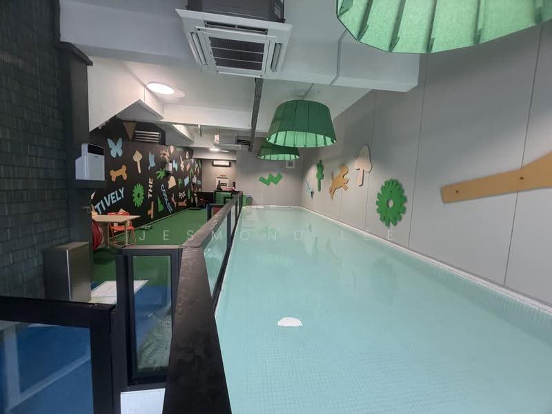 Near East coast/Katong ground floor strata unit, East Coast / Marine Parade, 1,820 sqft, Shop / Shophouse For Sale, by Jesmond Lee, 500253876 - Pool - CommercialGuru.com.sg