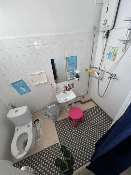 476 Tampines Street 44, 476 476, Pasir Ris / Tampines, 76 sqft, Shop / Shophouse For Rent, by Irfaan Thian, 500253893 - CommercialGuru.com.sg