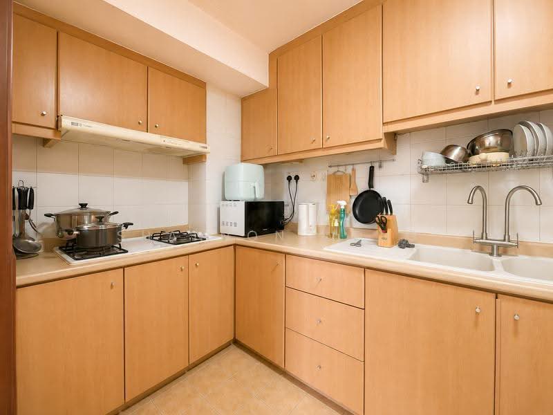 Evergreen Park, 37 Hougang Avenue 7, Hougang / Punggol / Sengkang, 3 Bedrooms, 1,012 sqft, Condominium For Sale, by Shannon Wong, 500253909 - Kitchen - PropertyGuru.com.sg