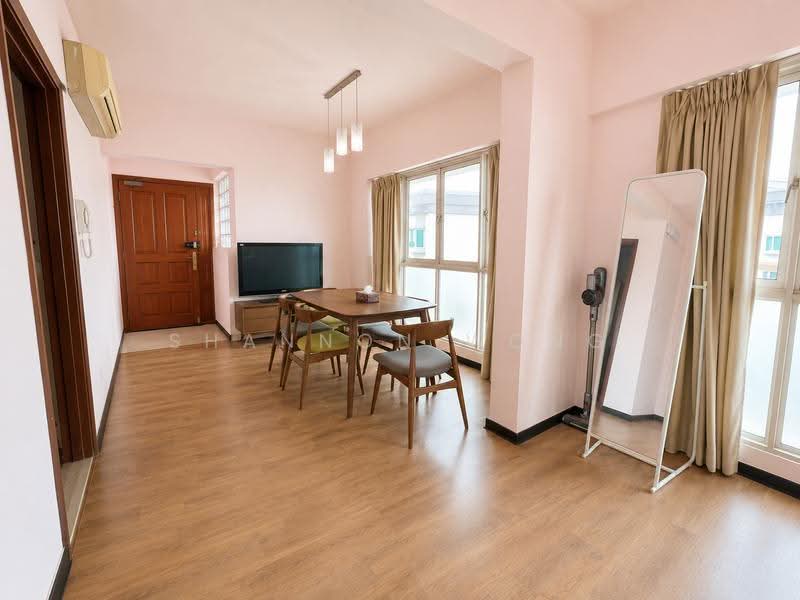Evergreen Park, 37 Hougang Avenue 7, Hougang / Punggol / Sengkang, 3 Bedrooms, 1,012 sqft, Condominium For Sale, by Shannon Wong, 500253909 - Living Space - PropertyGuru.com.sg