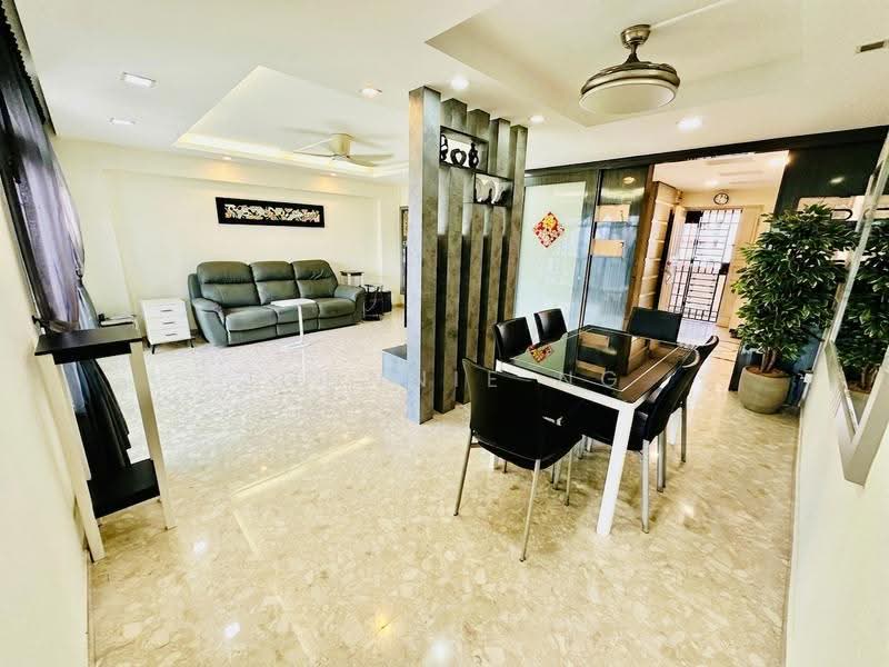 259A Compassvale Road, 259A Compassvale Road, Hougang / Punggol / Sengkang, 3 Bedrooms, 1,184 sqft, HDB Flat For Sale, by Johnnie Ng, 500253930 - Living Room - PropertyGuru.com.sg