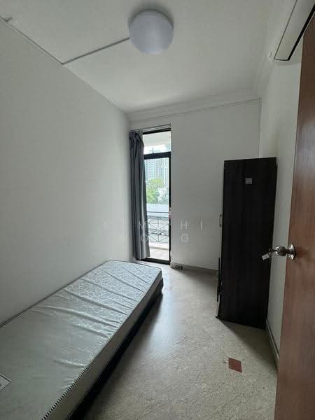 Spring Grove, 53 Grange Road, Tanglin / Holland / Bukit Timah, 2 Bedrooms, 1,012 sqft, Condominium For Sale, by Kimchi Wong, 500253940 - Bedroom - PropertyGuru.com.sg
