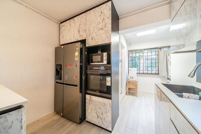481 Pasir Ris Drive 4, 481 Pasir Ris Drive 4, Pasir Ris / Tampines, 3 Bedrooms, 1,130 sqft, HDB Flat For Sale, by Kelvin Neo, 500253961 - Kitchen - PropertyGuru.com.sg