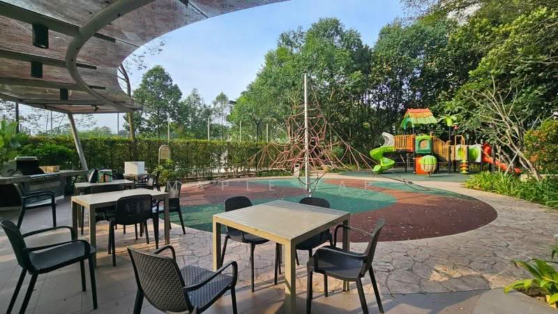 3Bed3Bath + Helper Suitable for Family Near Segar LRT, Dairy Farm / Bukit Panjang / Choa Chu Kang, 3 Bedrooms, 1,055 sqft, Condominium For Sale, by Maple Yap, 500253963 - Exterior - PropertyGuru.com.sg