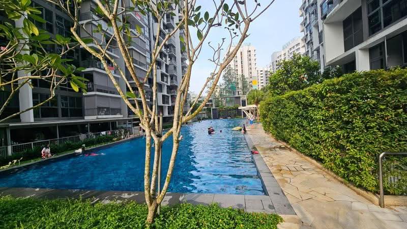 3Bed3Bath + Helper Suitable for Family Near Segar LRT, Dairy Farm / Bukit Panjang / Choa Chu Kang, 3 Bedrooms, 1,055 sqft, Condominium For Sale, by Maple Yap, 500253963 - Pool - PropertyGuru.com.sg
