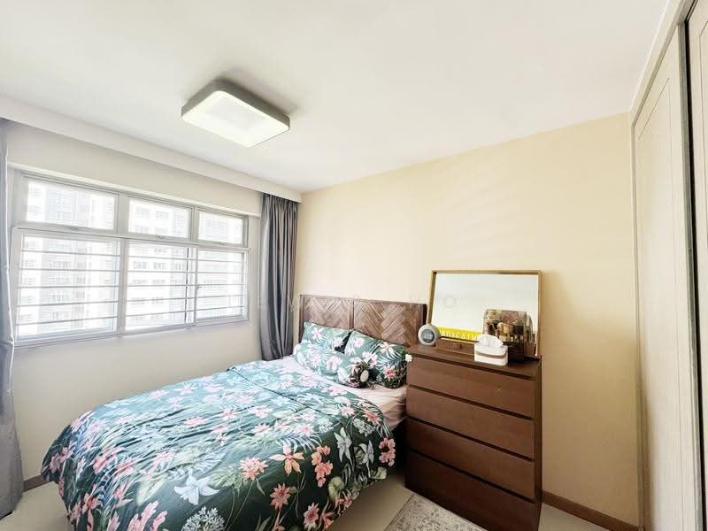 229B Sumang Lane, 229B Sumang Lane, Hougang / Punggol / Sengkang, 3 Bedrooms, 1,001 sqft, HDB Flat For Sale, by Lewis Ho, 500253993 - Bedroom - PropertyGuru.com.sg