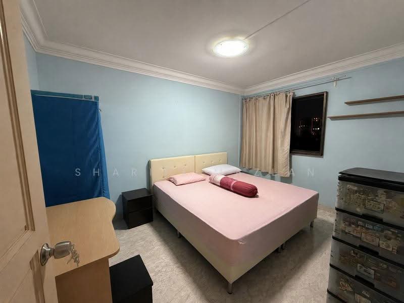 466 Jurong West Street 41, 466 Jurong West Street 41, Boon Lay / Jurong / Tuas, 4 Bedrooms, 980 sqft, HDB Flat For Sale, by Shariff Mazlan, 500254005 - Bedroom - PropertyGuru.com.sg