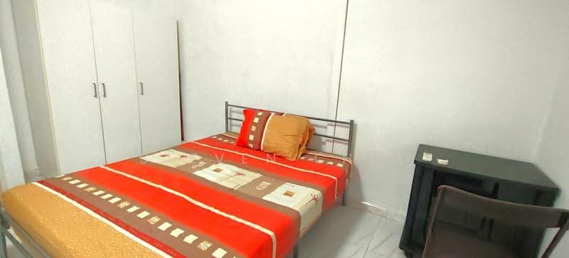 151 Serangoon North Avenue 2, 151 Serangoon North Avenue 2, Hougang / Punggol / Sengkang, Room Rental, 120 sqft, HDB Flat For Rent, by Steven Choo, 500254009 - Bedroom - PropertyGuru.com.sg
