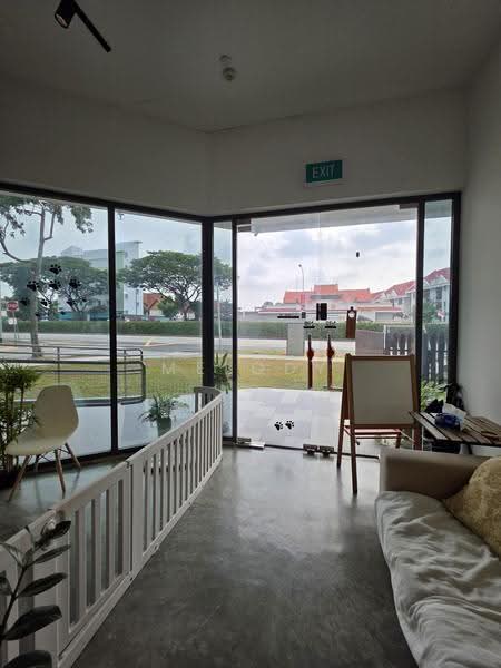 Prestige Point, 398 Upper Paya Lebar Road, Hougang / Punggol / Sengkang, 592 sqft, Shop / Shophouse For Sale, by Melody Lim, 500254017 - Entrance - CommercialGuru.com.sg