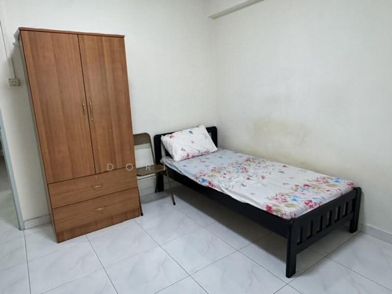 678 Woodlands Avenue 6, 678 Woodlands Avenue 6, Admiralty / Woodlands, Room Rental, 120 sqft, HDB Flat For Rent, by Doris Kang, 500254019 - Bedroom - PropertyGuru.com.sg