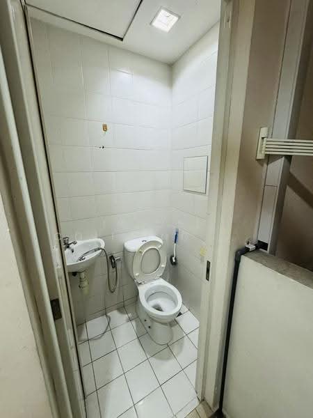 Southbank, 881 North Bridge Road, Beach Road / Bugis / Rochor, Room Rental, 80 sqft, Condominium For Rent, by BUNNY, 500254045 - Bathroom - PropertyGuru.com.sg