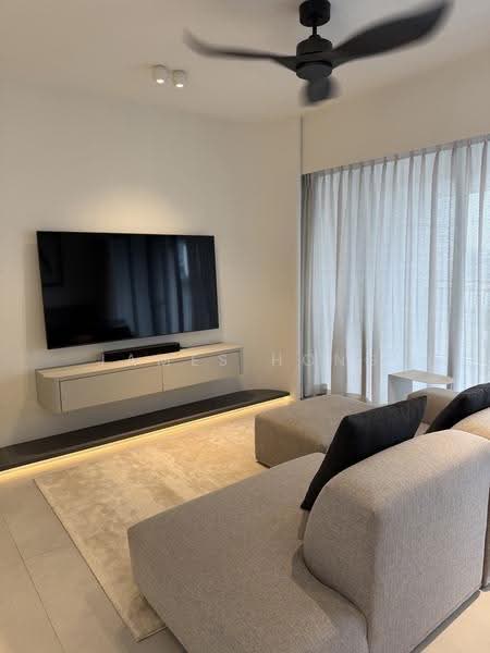 139A Lorong 1A Toa Payoh, 139A Lorong 1A Toa Payoh, Balestier / Toa Payoh, 2 Bedrooms, 1,184 sqft, HDB Flat For Rent, by James Hong, 500254059 - Living Room - PropertyGuru.com.sg