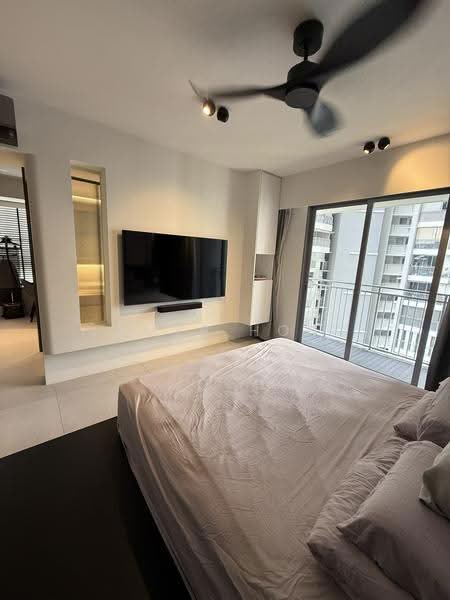 139A Lorong 1A Toa Payoh, 139A Lorong 1A Toa Payoh, Balestier / Toa Payoh, 2 Bedrooms, 1,184 sqft, HDB Flat For Rent, by James Hong, 500254059 - Master Bedroom - PropertyGuru.com.sg