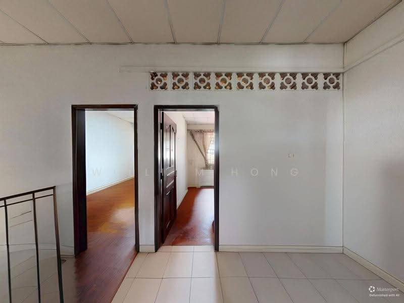 Freehold 2 sty Inter-Terrace Near Kovan MRT, no split level w/ granny room, Freehold Inter-Terrace in Kovan / Jln Hock Chye / Tampines Rd / Jln Rengkam, Hougang / Punggol / Sengkang, 4 Bedrooms, 1,911 sqft, Terraced House For Sale, by William Hong, 500254110 - Interior - PropertyGuru.com.sg