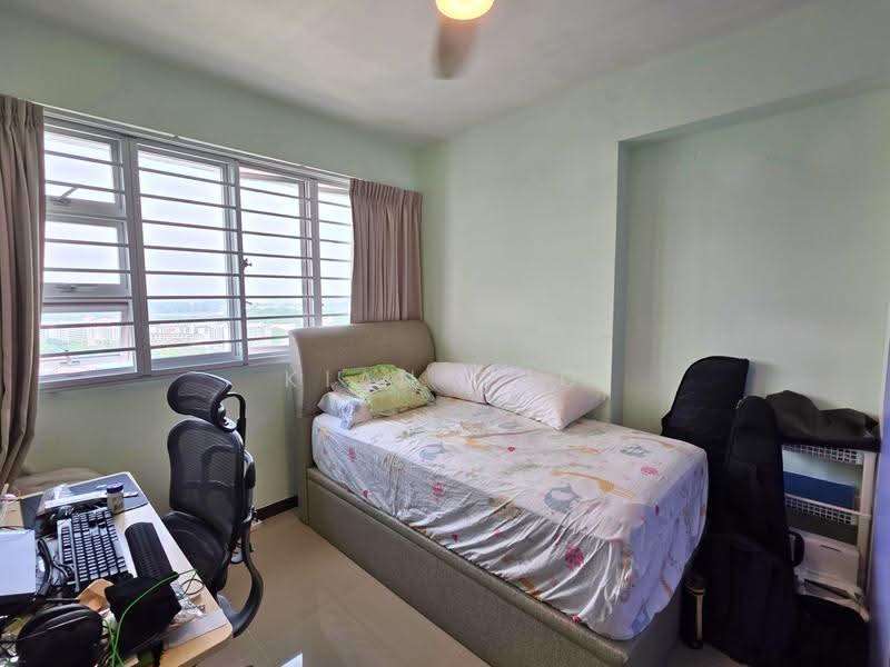 183C Woodlands Street 13, 183C Woodlands Street 13, Admiralty / Woodlands, 3 Bedrooms, 1,001 sqft, HDB Flat For Sale, by Kian Ang, 500254114 - Bedroom - PropertyGuru.com.sg