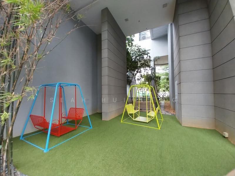 J Gateway, 6 Gateway Drive, Boon Lay / Jurong / Tuas, 1 Bedroom, 527 sqft, Condominium For Rent, by Seah Hui Leng, 500254117 - Exterior - PropertyGuru.com.sg