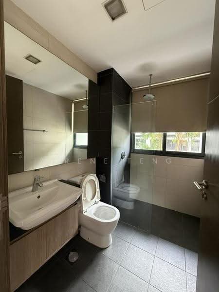 Eastbay, 1 Tay Lian Teck Road, East Coast / Marine Parade, 3 Bedrooms, 1,087 sqft, Condominium For Sale, by Serene Teng, 500254118 - Bathroom - PropertyGuru.com.sg